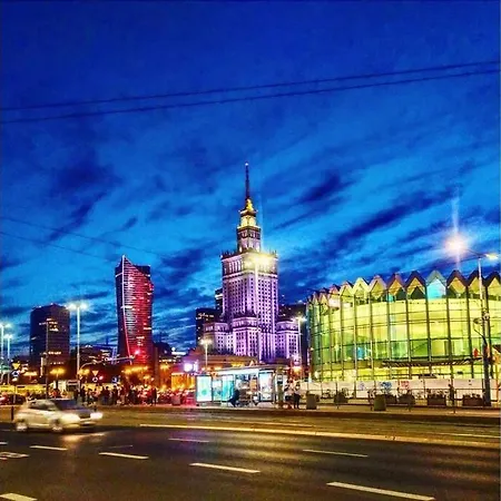 W Samym Centrum Na Grzybowskiej Lägenhet *